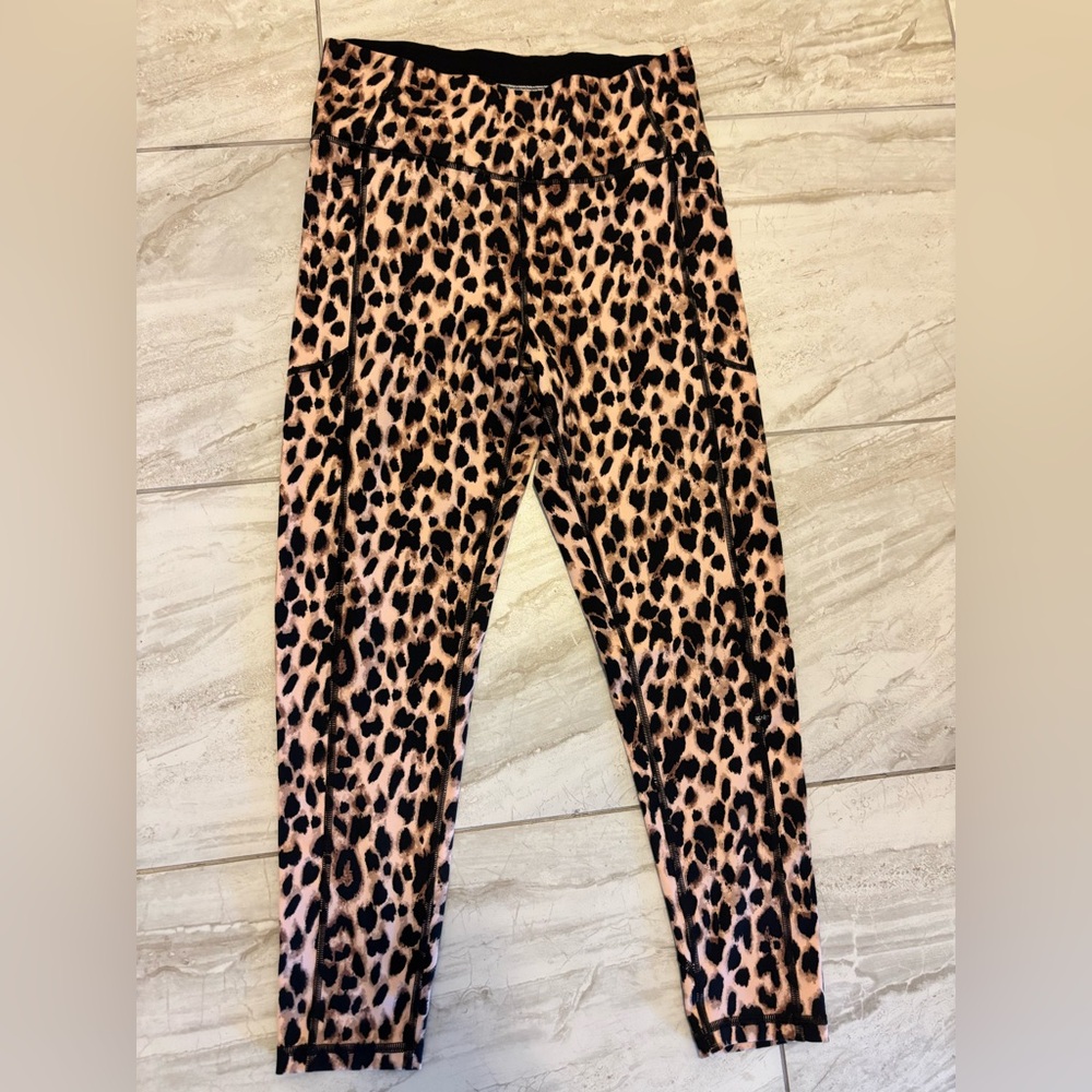 Victoria's Secret Leopard print Leggings with Pockets